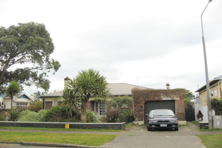 Photo of property in 28 Collingwood Street, Strathern, Invercargill, 9812
