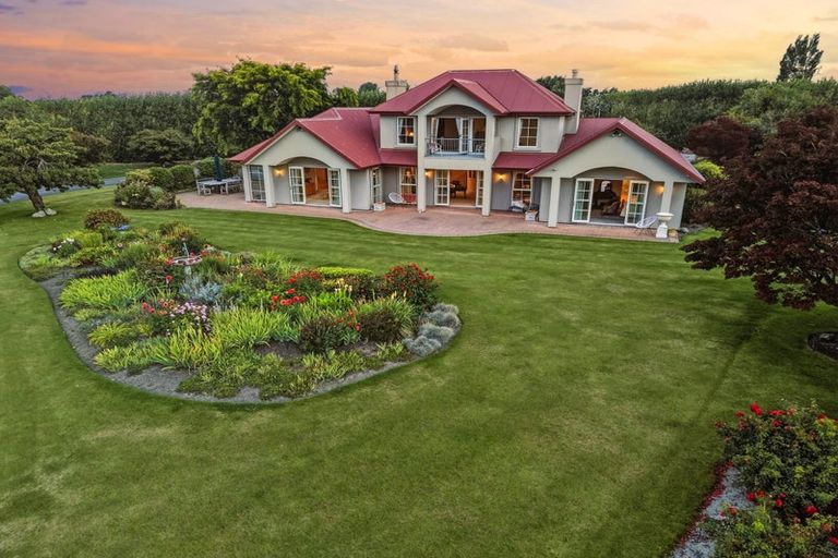 Photo of property in 130 Merton Road, Fernside, Rangiora, 7471