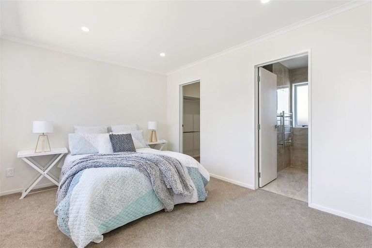 Photo of property in 27 Matata Drive, Takanini, 2112