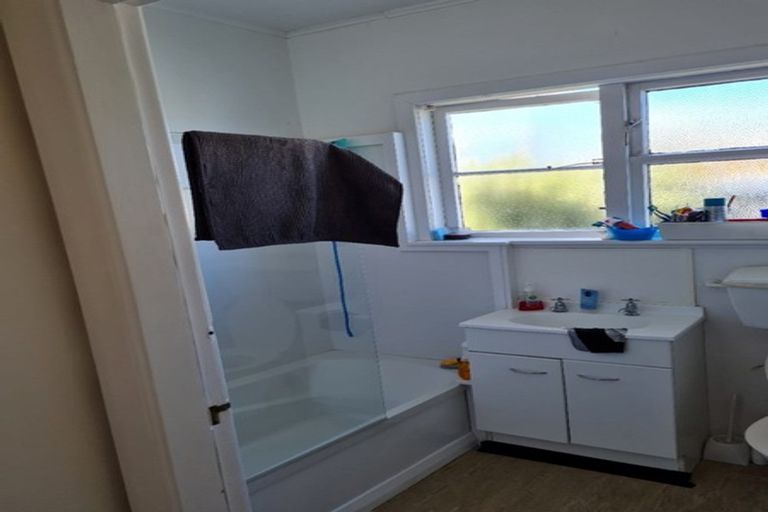 Photo of property in 25 Gadsby Street, Avalon, Lower Hutt, 5011