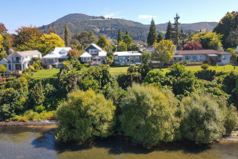 Photo of property in 137 Koutu Road, Kawaha Point, Rotorua, 3010