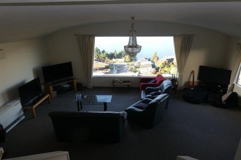 Photo of property in 3b Strawberry Lane, Fernhill, Queenstown, 9300