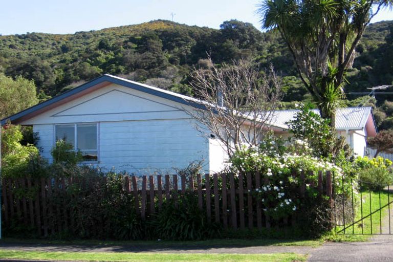 Photo of property in 25 Churchill Crescent, Featherston, 5710