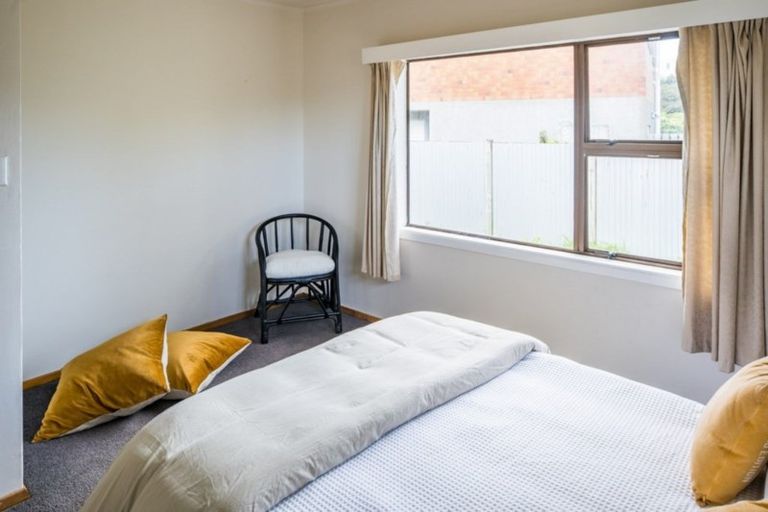 Photo of property in 47 Kiriwai Road, Paremata, Porirua, 5024