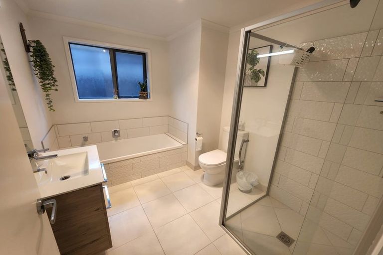 Photo of property in 23 Harriet Johnston Drive, Pokeno, 2402