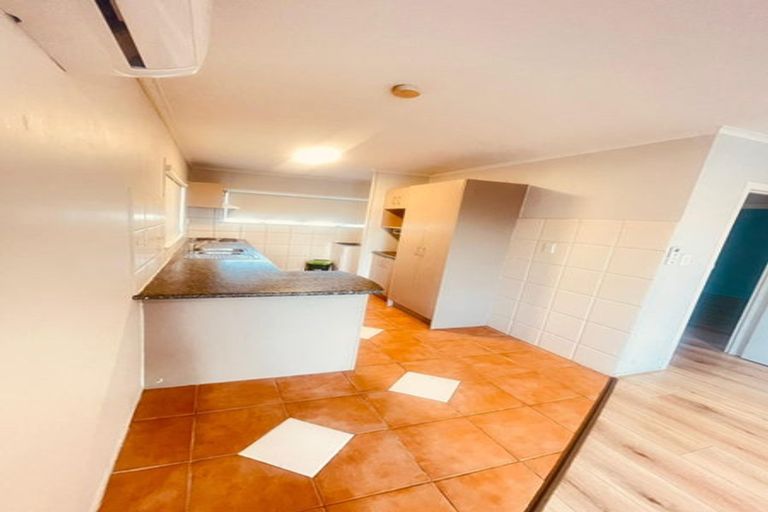 Photo of property in 6/87 Wallace Road, Papatoetoe, Auckland, 2025