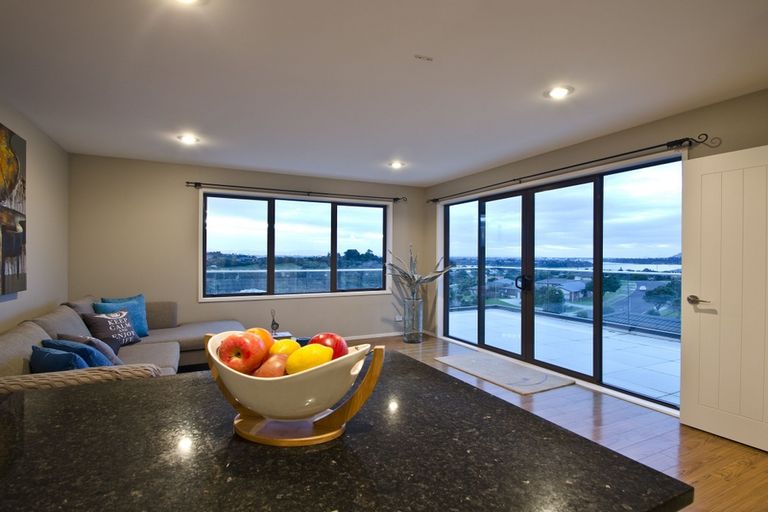 Photo of property in 18 Galaxy Place, Welcome Bay, Tauranga, 3112
