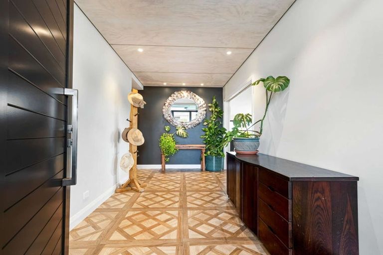 Photo of property in 70 Palm Springs Boulevard, Papamoa Beach, Papamoa, 3118