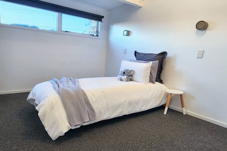 Photo of property in 98a Karewa Parade, Papamoa Beach, Papamoa, 3118