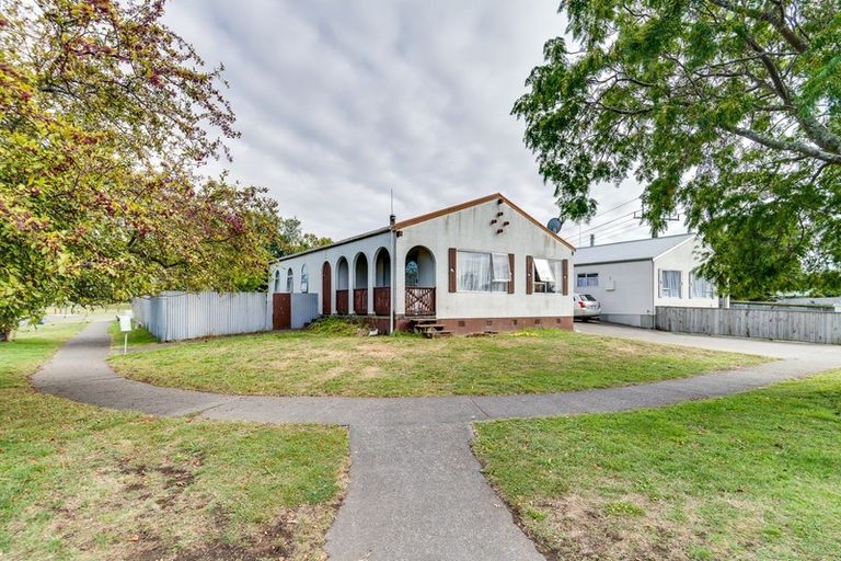 Photo of property in 32 Walton Way, Flaxmere, Hastings, 4120