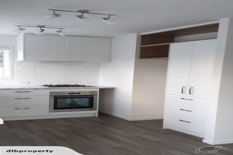 Photo of property in 2 Perry Street, Papanui, Christchurch, 8053