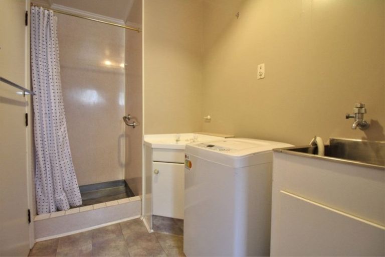 Photo of property in 5 Schaumann Street, Alexandra, 9320