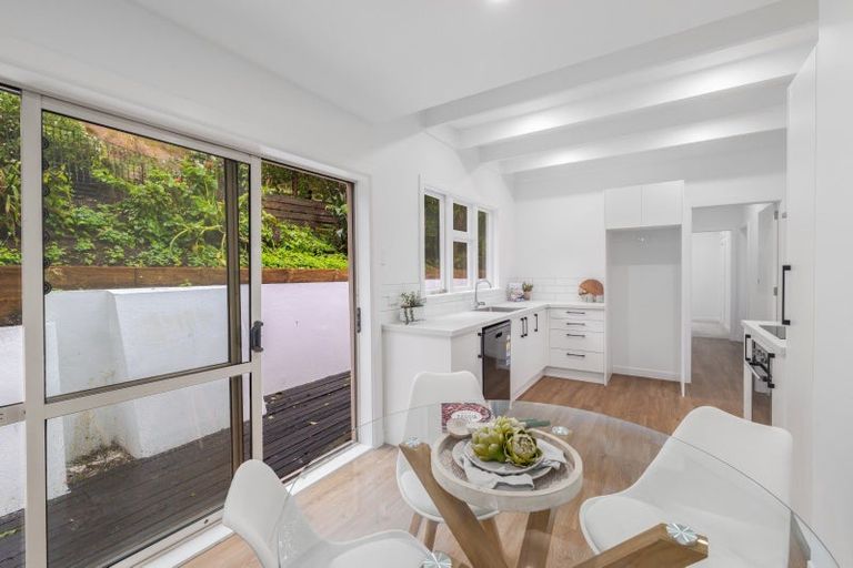 Photo of property in 72 Cressy Terrace, Lyttelton, 8082