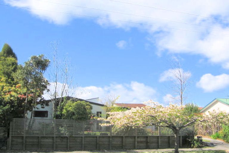 Photo of property in 60 Invergarry Road, Hilltop, Taupo, 3330