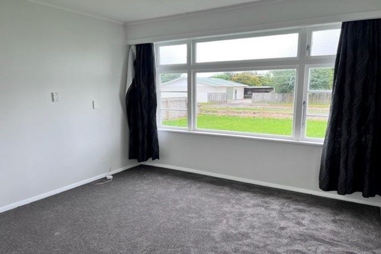 Photo of property in 28 Pitt Street, Pahiatua, 4910