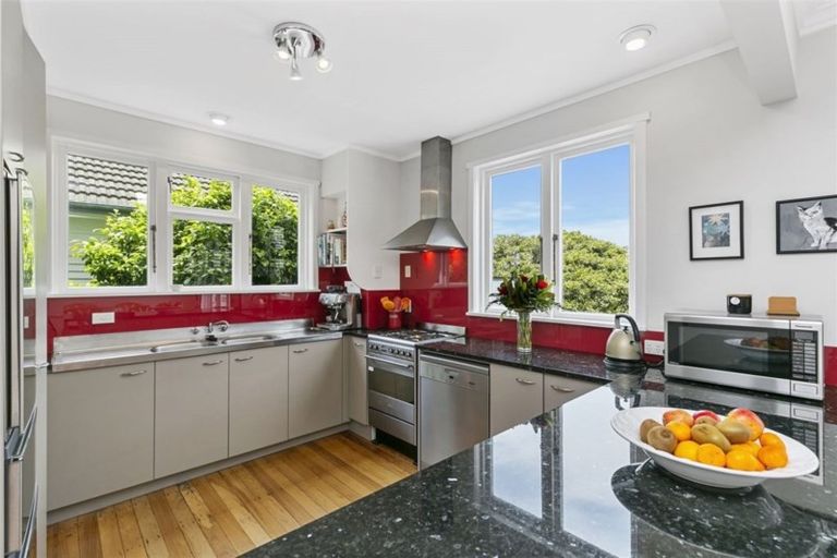 Photo of property in 31 Clark Street, Khandallah, Wellington, 6035