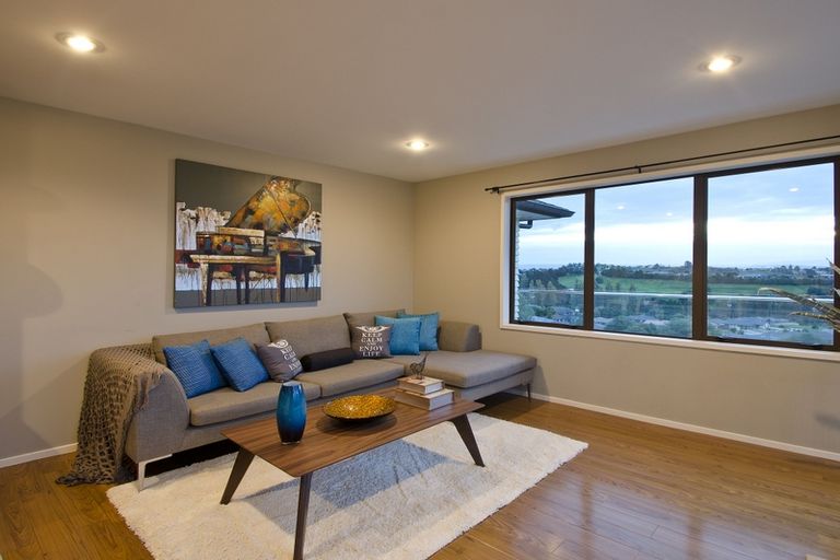 Photo of property in 18 Galaxy Place, Welcome Bay, Tauranga, 3112