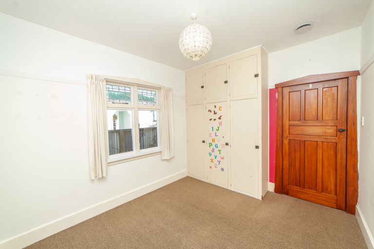 Photo of property in 58 Ryan Street, Phillipstown, Christchurch, 8011