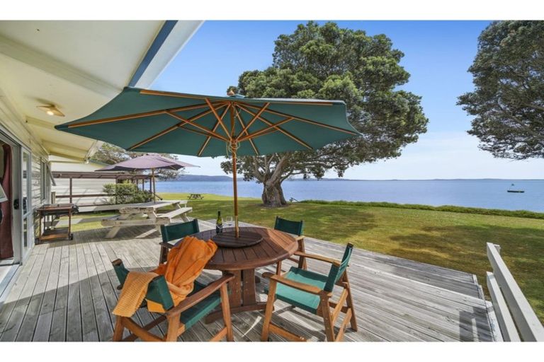 Photo of property in 342 Big Bay Road, Manukau Heads, Awhitu, 2684