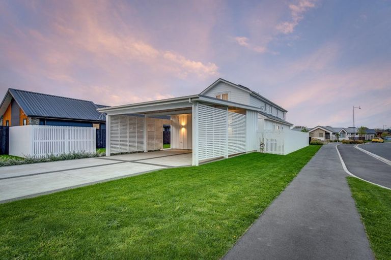 Photo of property in 17 El Patron Lane, Halswell, Christchurch, 8025