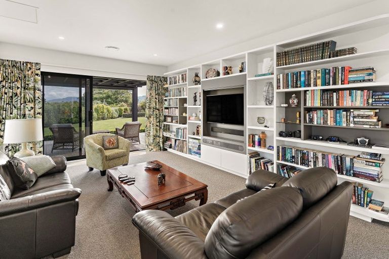 Photo of property in 9 Mill Grove, Clareville, Carterton, 5713