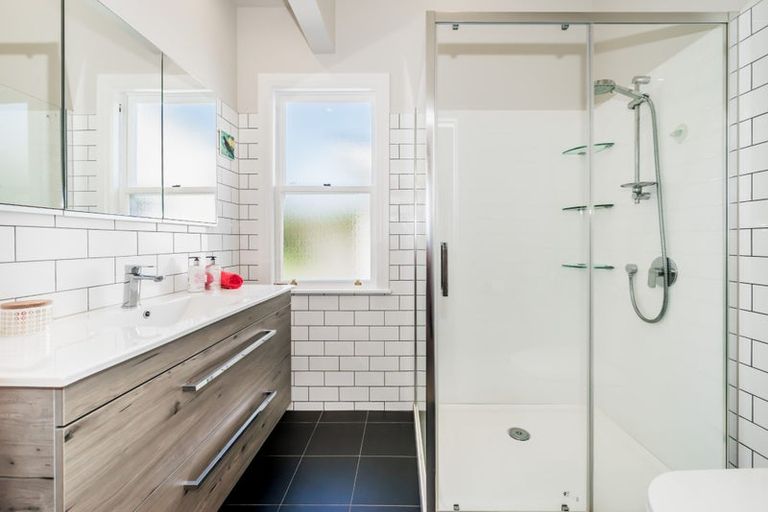 Photo of property in 20 Bell Street, Otaki, 5512