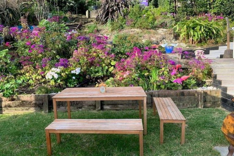 Photo of property in 53 Makorori Beach Road, Makorori, Gisborne, 4073