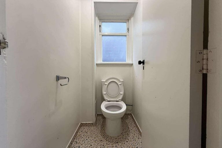 Photo of property in 21 Rimutaka Street, Paraparaumu, 5032