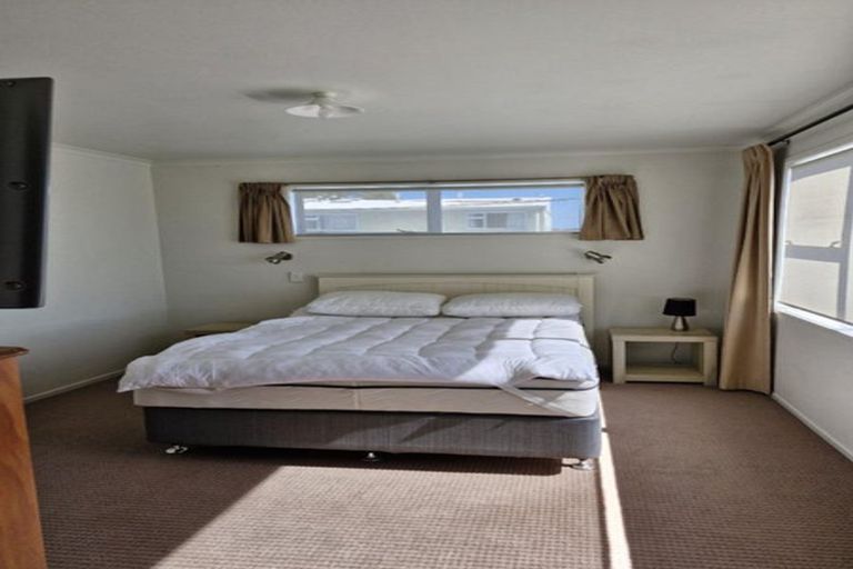 Photo of property in 59b Hobson Street, New Plymouth, 4312