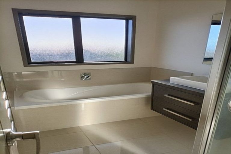 Photo of property in 58 Isabella Drive, Pukekohe, 2120