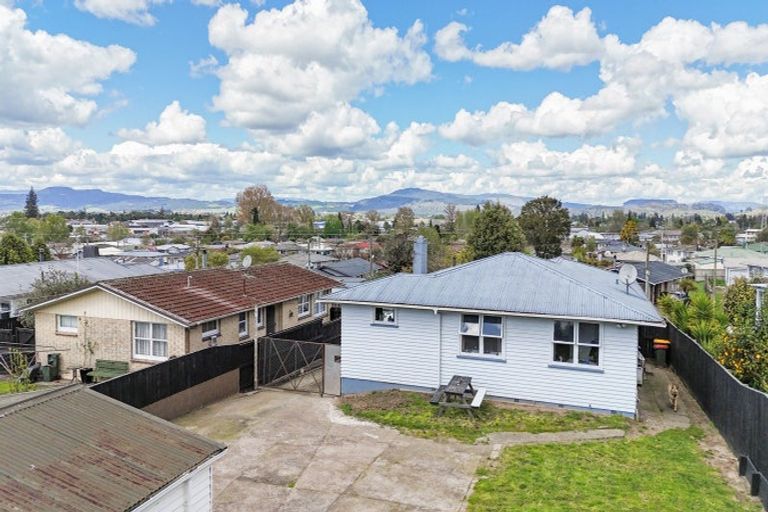 Photo of property in 5 Robin Street, Selwyn Heights, Rotorua, 3015
