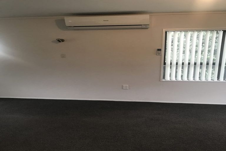 Photo of property in 83 Gilbass Avenue, Hamilton Lake, Hamilton, 3204