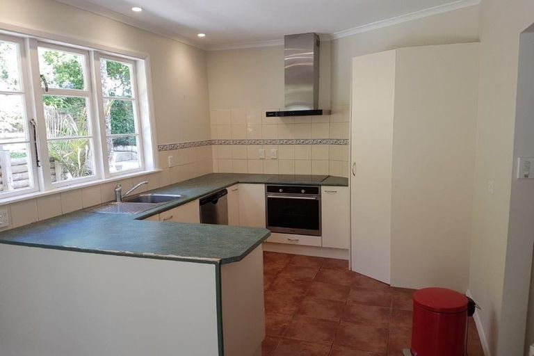 Photo of property in 43 Fraser Avenue, Johnsonville, Wellington, 6037