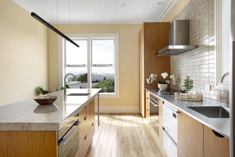 Photo of property in 4 Granville Terrace, Belleknowes, Dunedin, 9011