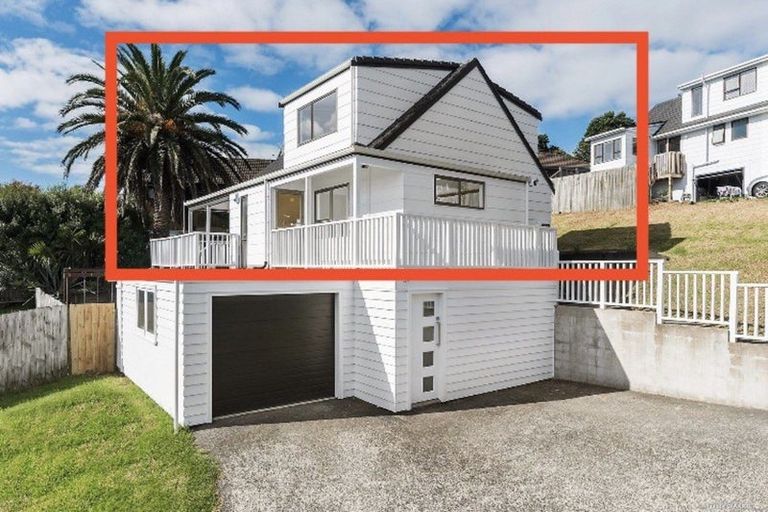 Photo of property in 1/324 Glenfield Road, Glenfield, Auckland, 0629