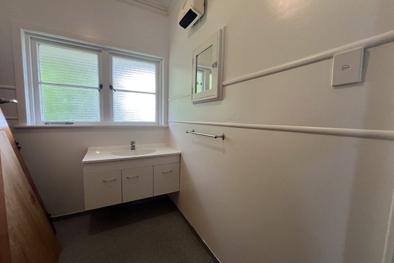 Photo of property in 508 Devon Street East, Strandon, New Plymouth, 4312