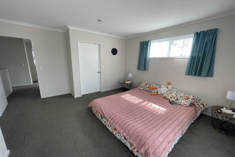Photo of property in 26 Latimer Way, Petone, Lower Hutt, 5012