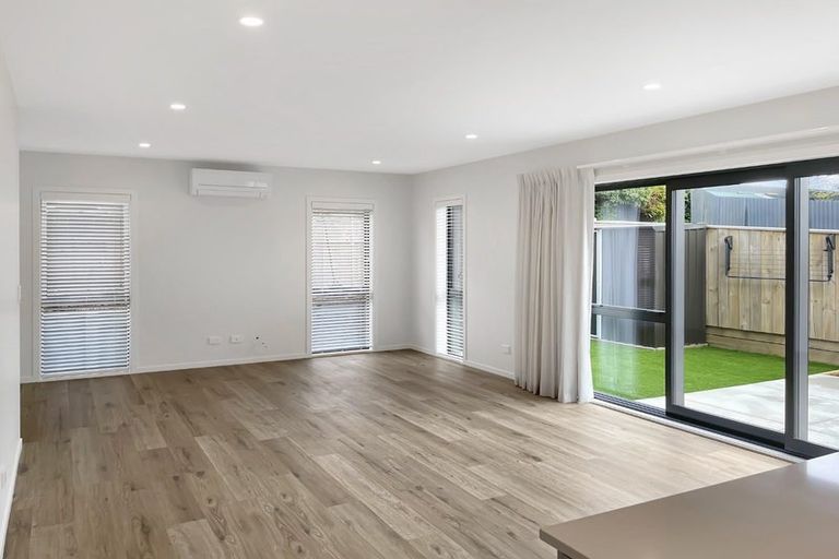 Photo of property in 9 Main Road, Wainuiomata, Lower Hutt, 5014