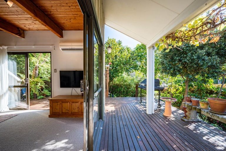 Photo of property in 32 Rue Balguerie, Akaroa, 7520