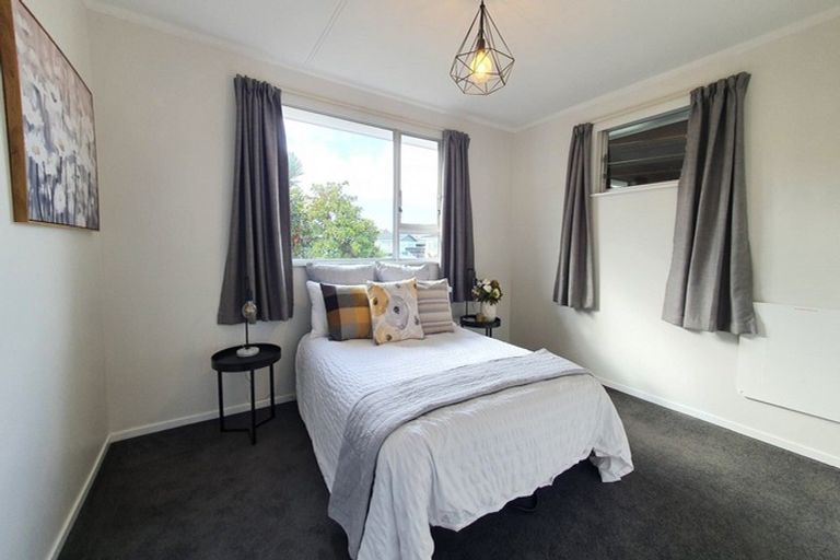 Photo of property in 53 Herbert Avenue, Cloverlea, Palmerston North, 4412