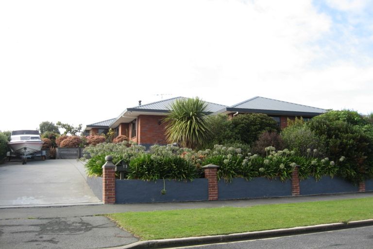Photo of property in 43 Friendship Drive, Waldronville, Dunedin, 9018