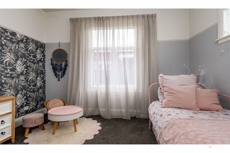 Photo of property in 51 Avenue Road, West End, Timaru, 7910