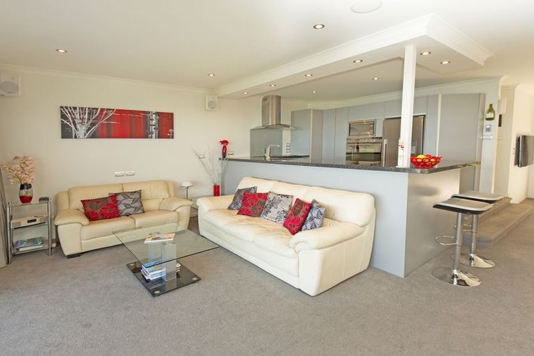 Photo of property in 29 Old North Road, Orewa, 0931