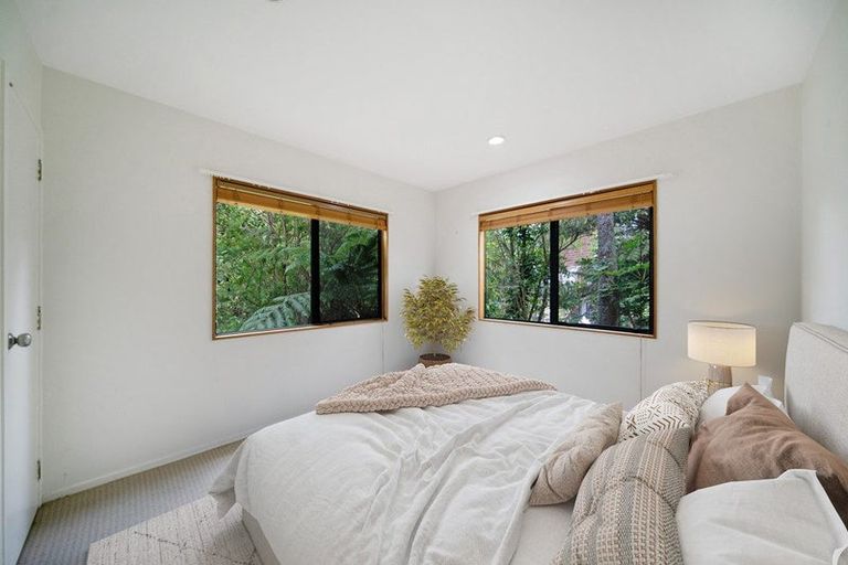 Photo of property in 89 Evelyn Road, Cockle Bay, Auckland, 2014