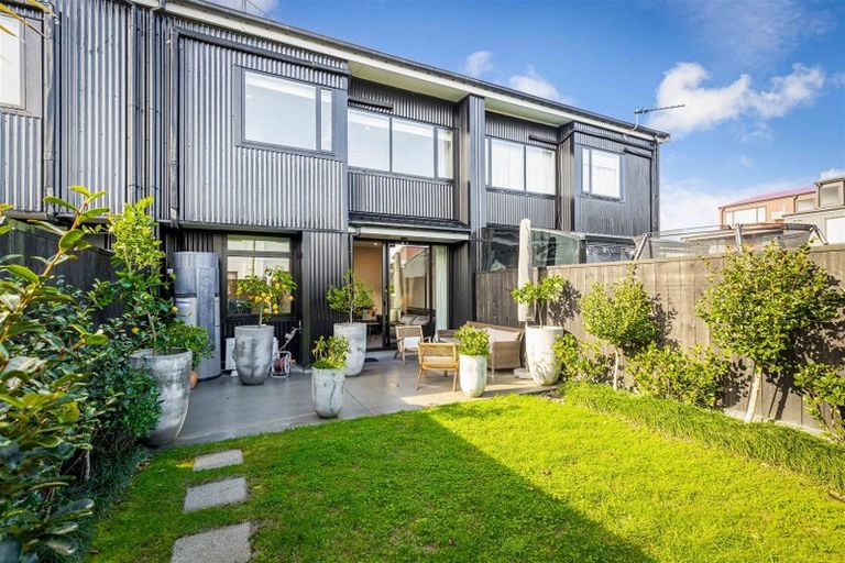 Photo of property in 16 Te Aho Matua Road, Hobsonville, Auckland, 0616