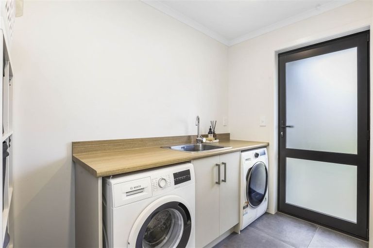 Photo of property in 74 Cumberland Drive, Flagstaff, Hamilton, 3210