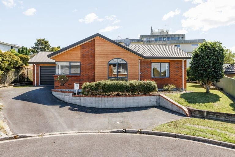 Photo of property in 4 Dunsford Mews, Hamilton Central, Hamilton, 3204