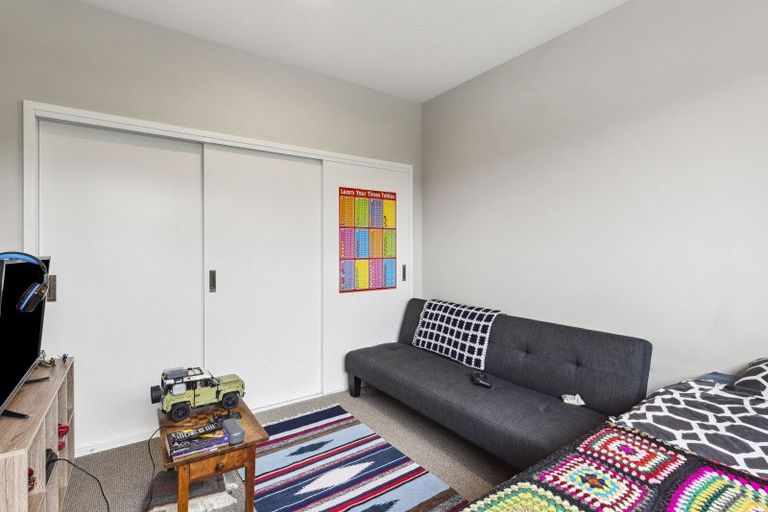 Photo of property in 39 Te Ara Kawakahia, Waikanae, 5036