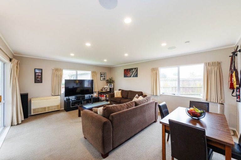 Photo of property in 3 Delta Place, Milson, Palmerston North, 4414