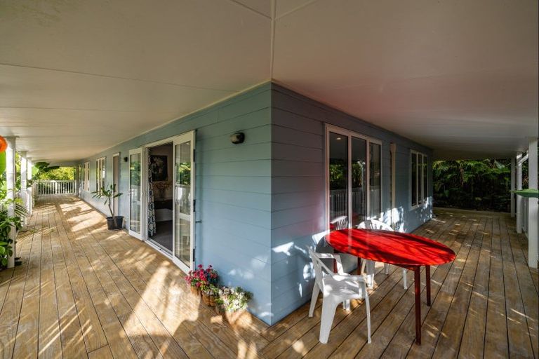 Photo of property in 14 Mandeno Drive, Kerikeri, 0230